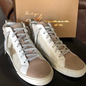 Vintage Havana High-Top Sneakers with zipper. (Size 10) $60